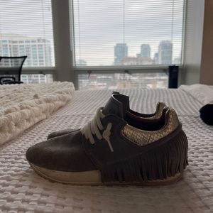 Esse Ut Esse Sneakers for Women - Poshmark